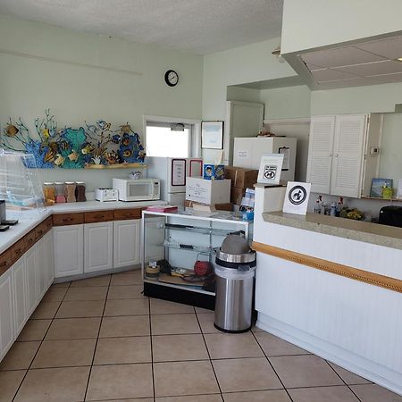 Seascape Inn - Daytona Beach Shores Екстер'єр фото