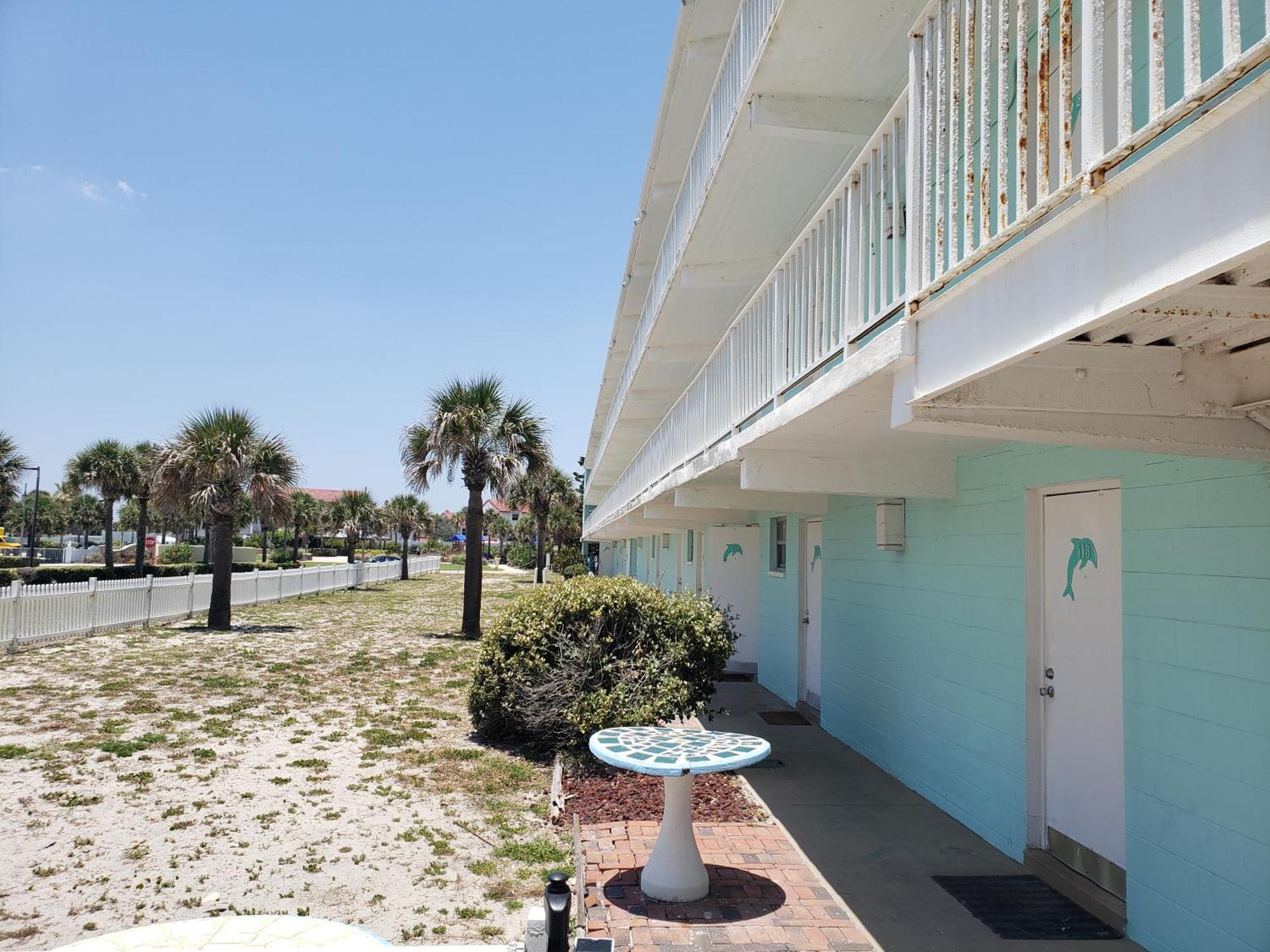 Seascape Inn - Daytona Beach Shores Екстер'єр фото