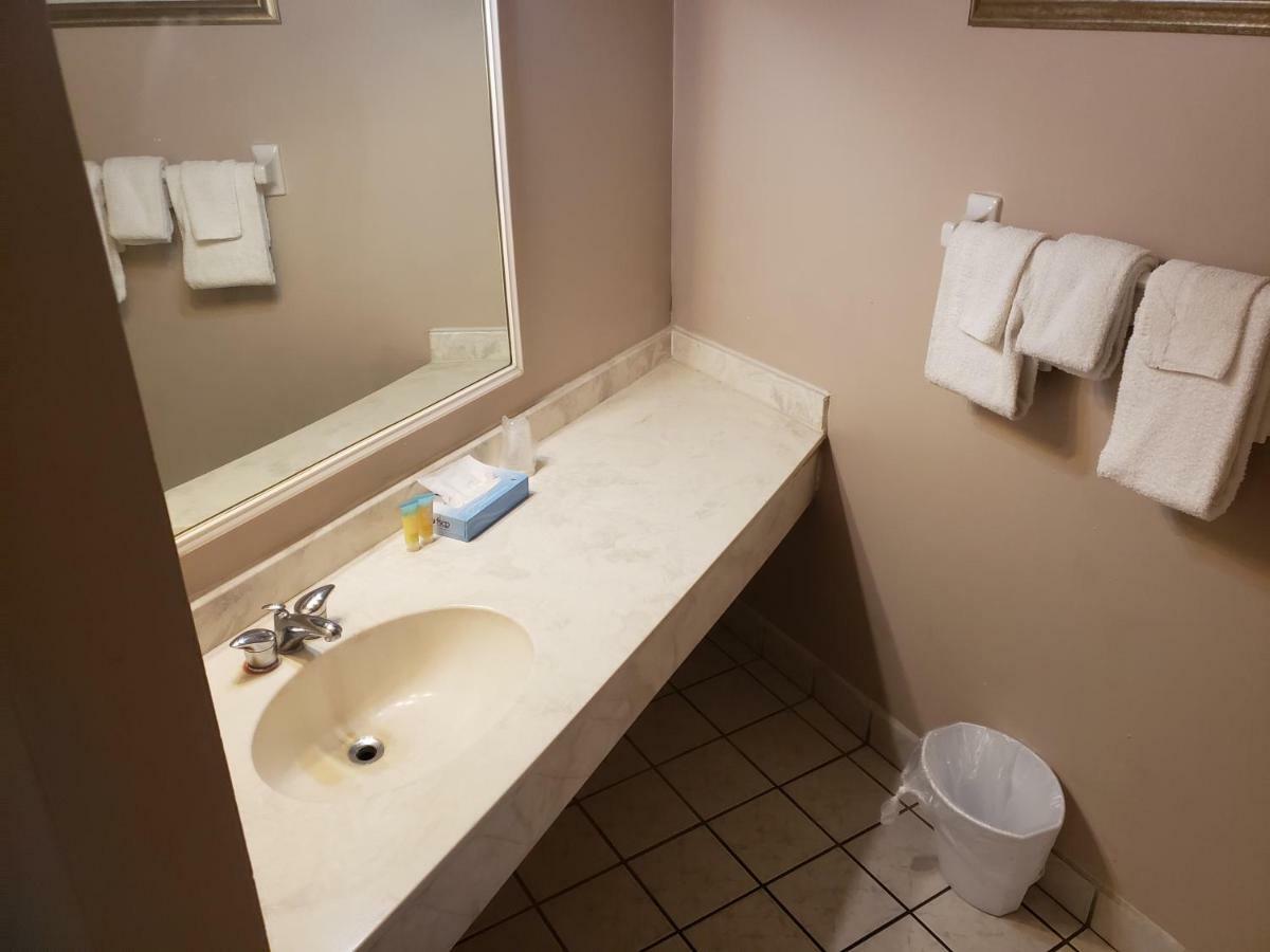 Seascape Inn - Daytona Beach Shores Екстер'єр фото